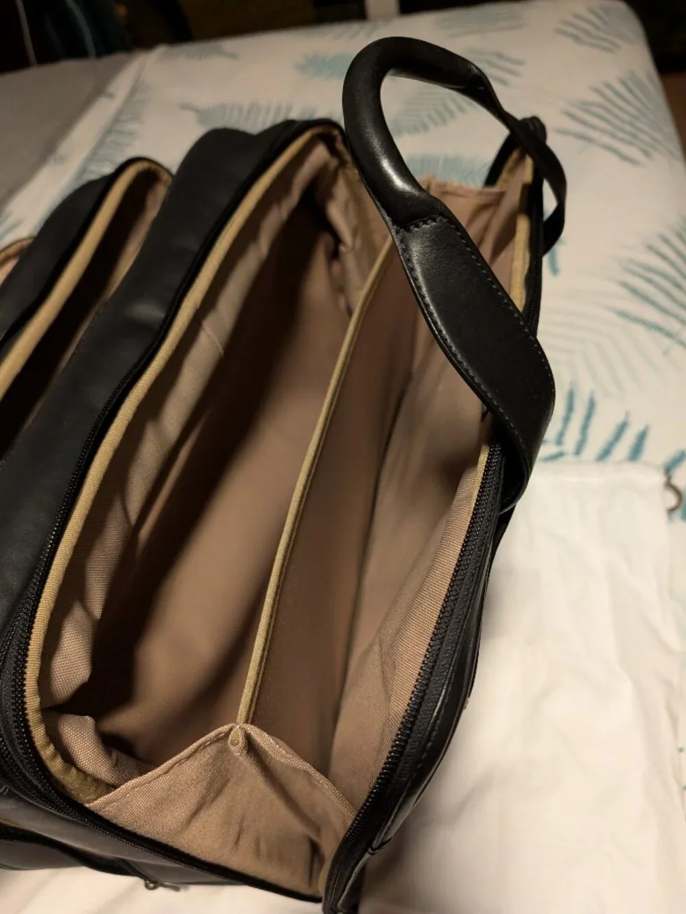 Hartmann Briefcase, Advisor Series, Black Belting Leather, Triple Compartment